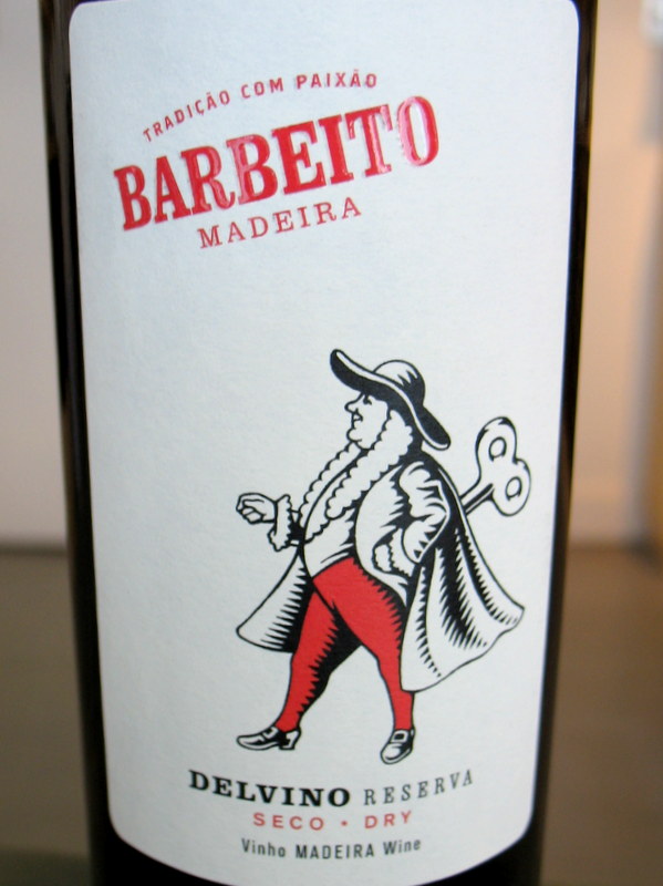Barbeito Delvino dry 5 Year Old Madeira 500ml - Click Image to Close