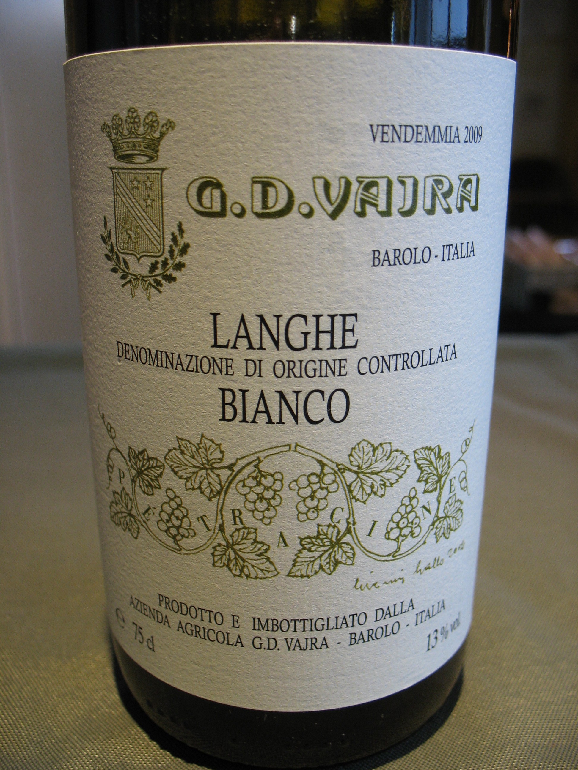 Vajra Langhe Bianco 'Petracine' Riesling 2012 - Click Image to Close